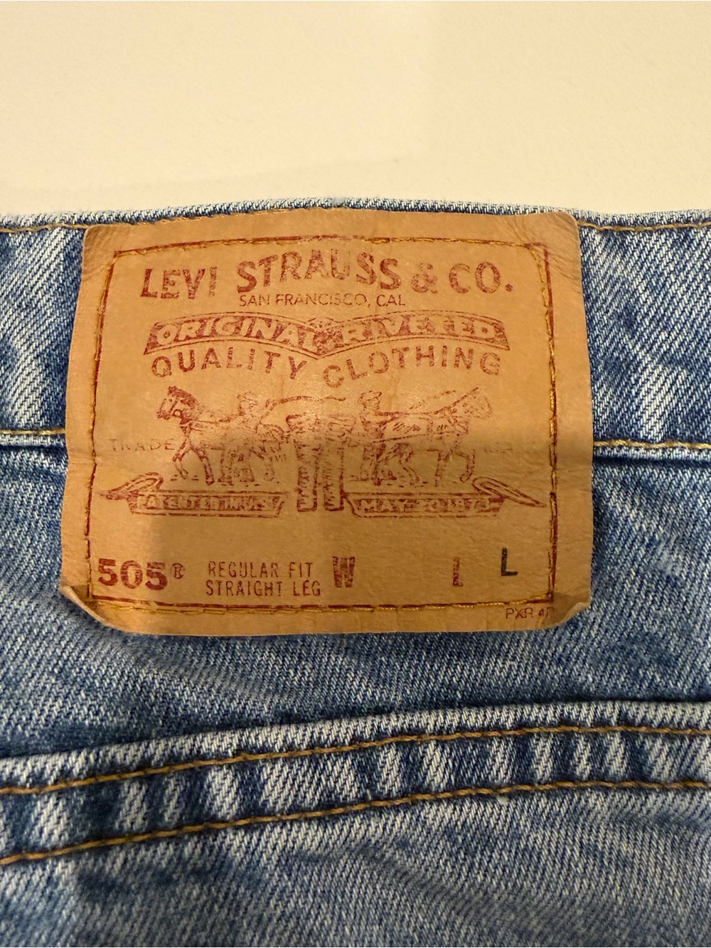 Levi’s 505 - Picture 7 of 8